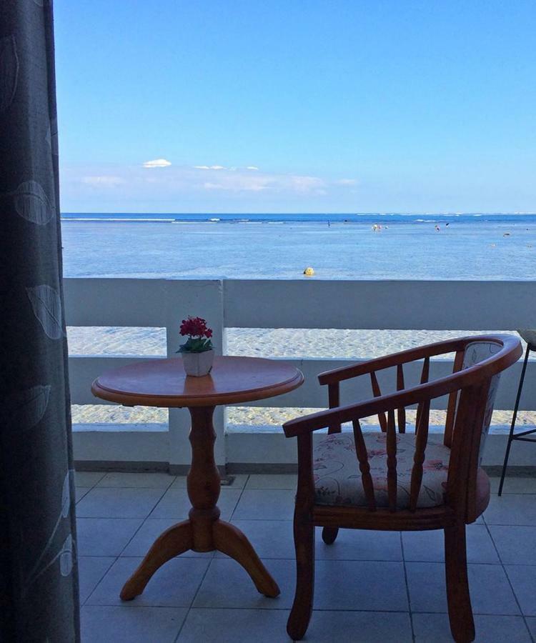 Casa Almarenzo Bed & Breakfast Bolinao Exterior photo